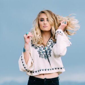 demo-attachment-550-kaci-baum-108756